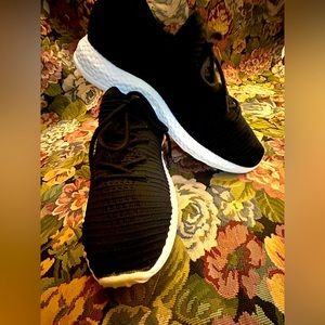 Mens TIOSEBON walking shoes